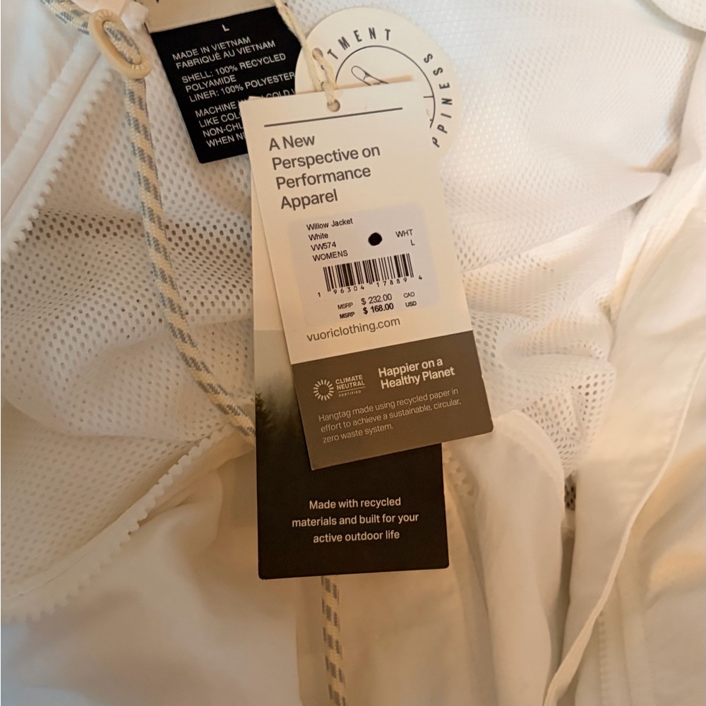 Vuori Women's White Performance Jacket
